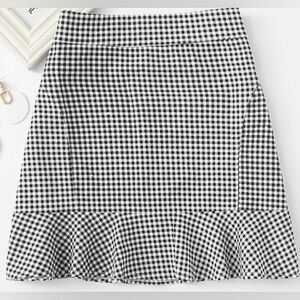SHEIN Gingham Mini Skirt